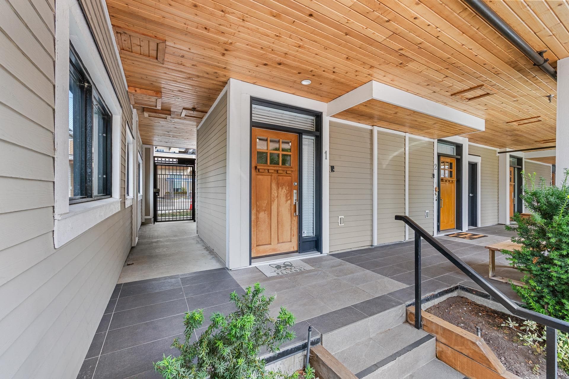 Steveston townhouses, Richmond, BC, photo 3