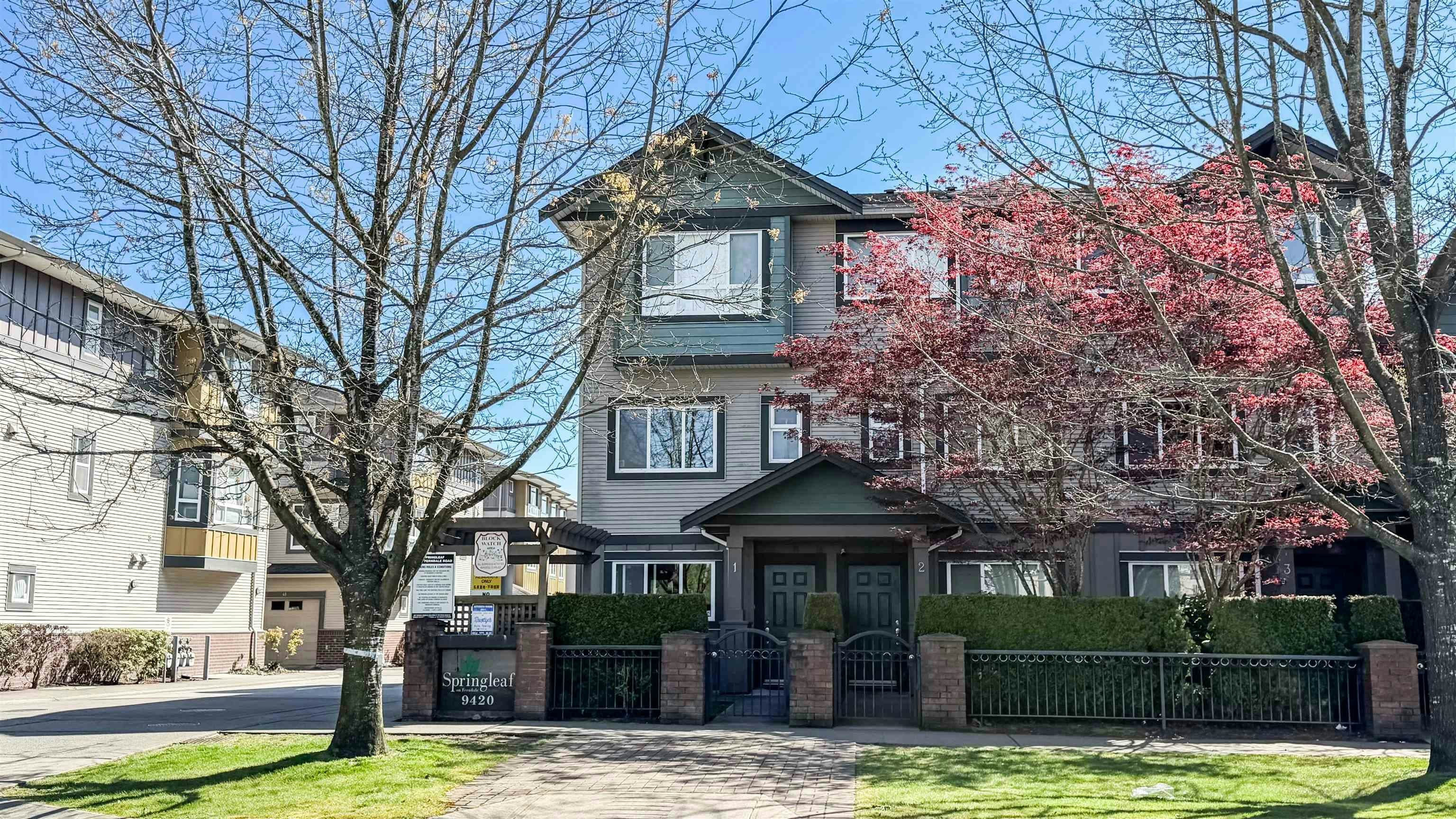 1-9420 Ferndale Road townhouse in McLennan North, Richmond, BC